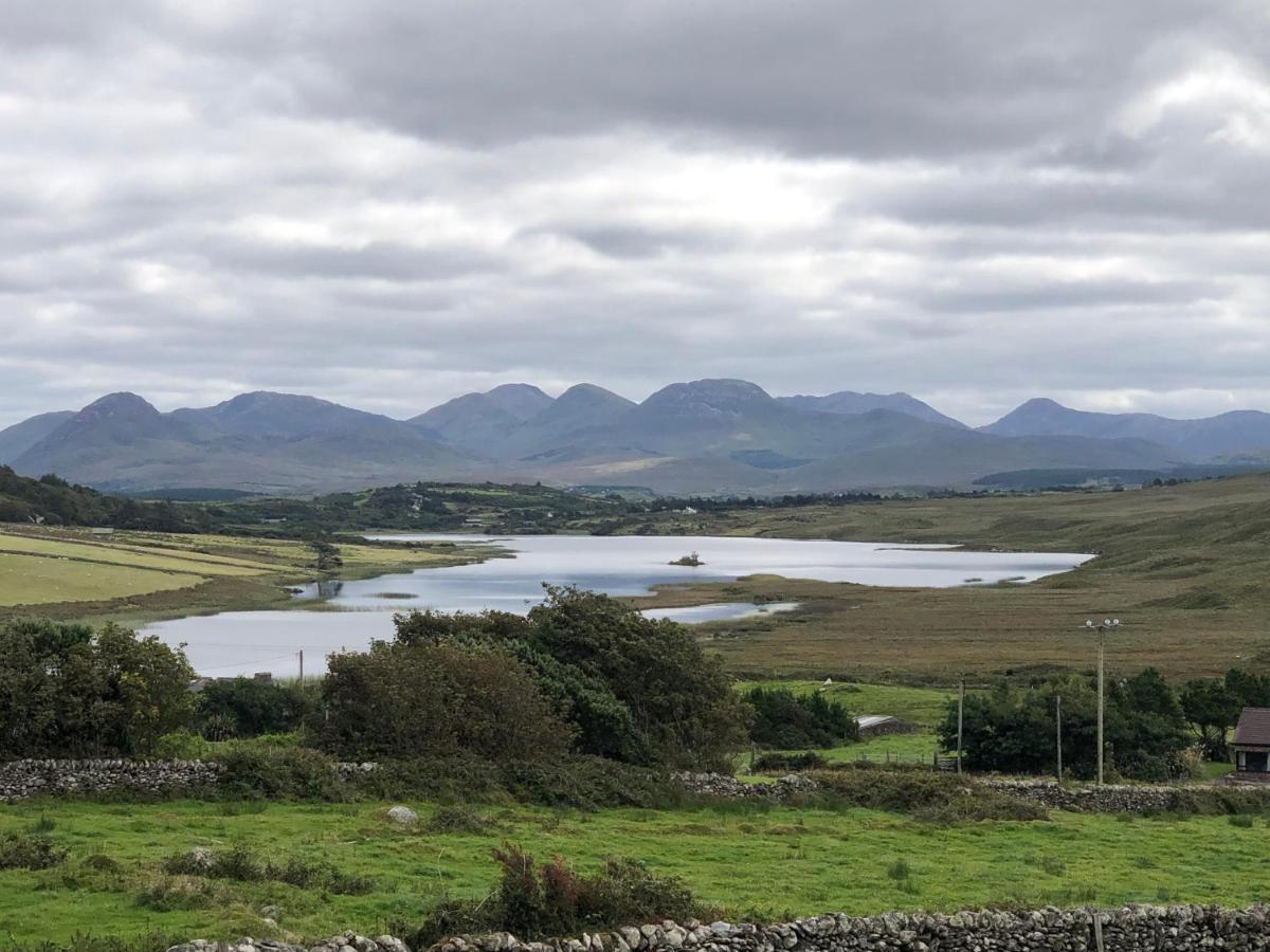 Appartement Bruion Connemara à Cleggan Extérieur photo